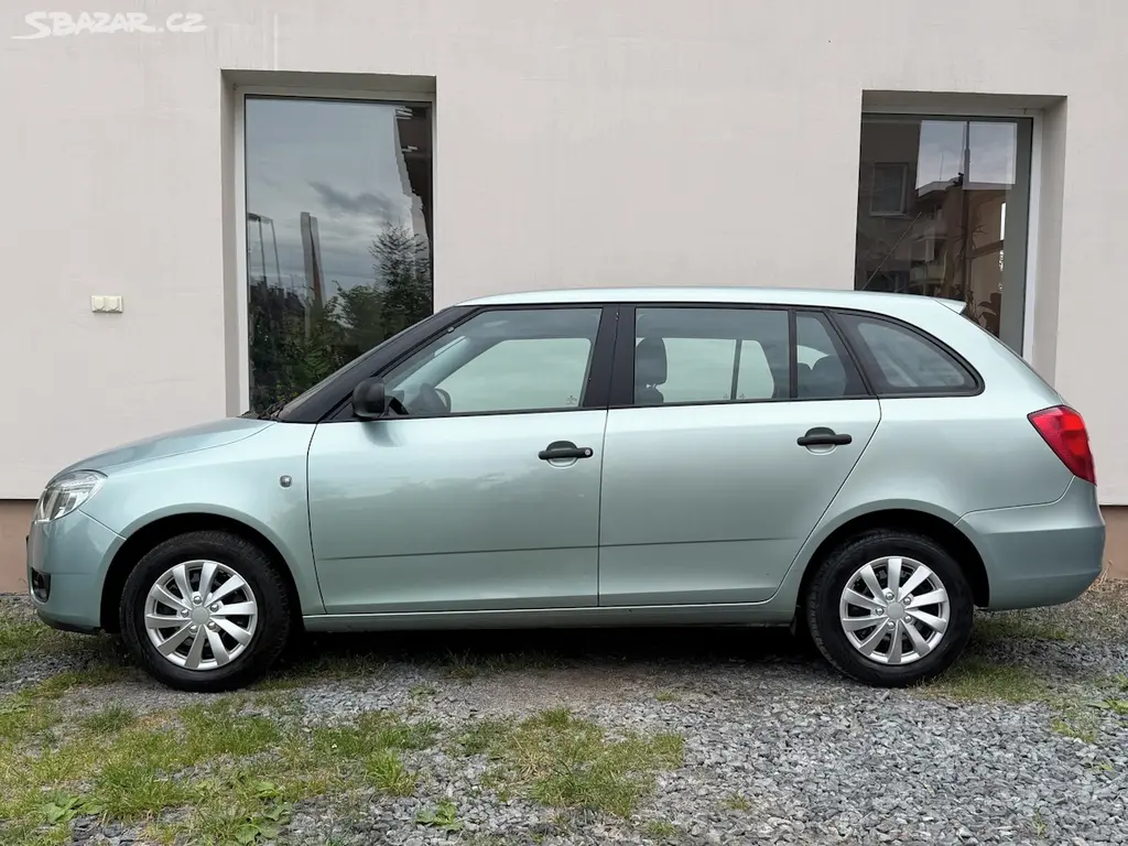 Škoda Fabia, 1.4 16v 63kW bez rzi, nová STK - fotka 5