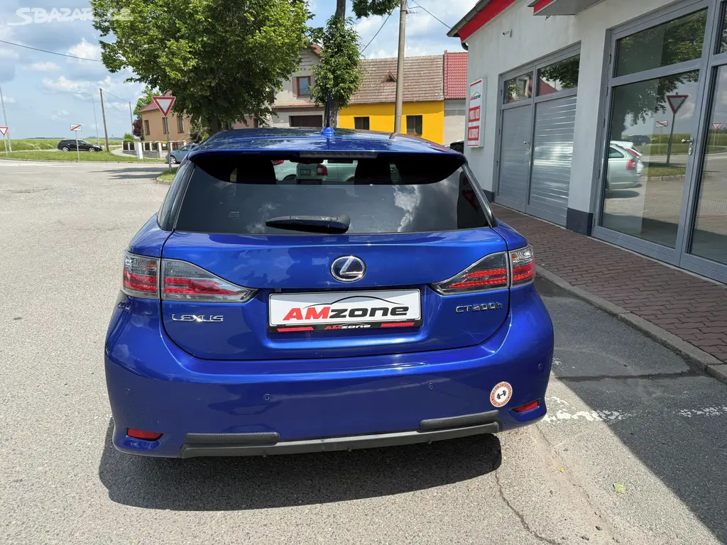 Lexus CT 200h, 1,8 LHD F- SPORT - fotka 5
