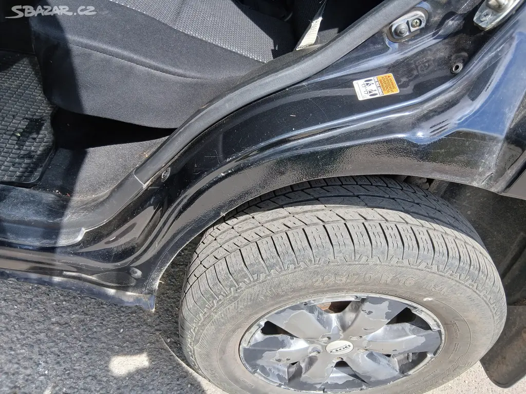 Suzuki grand vitara 2.0i - fotka 3