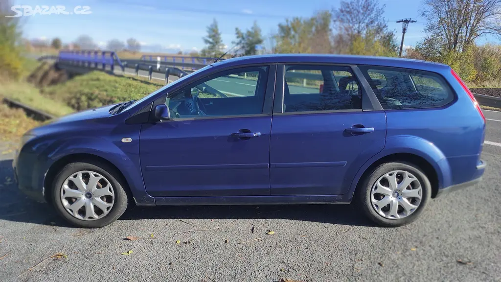 Ford Focus 1,8 TDCi Kombi - fotka 3