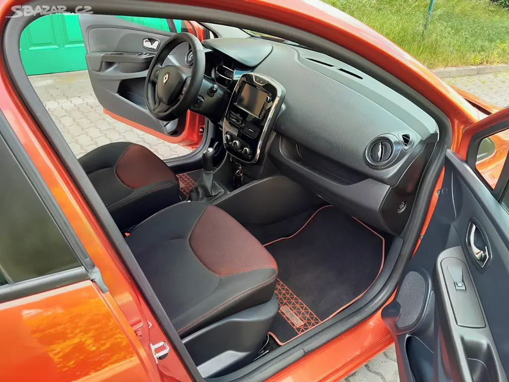 Renault Clio 1,2i 16V 54KW - fotka 6