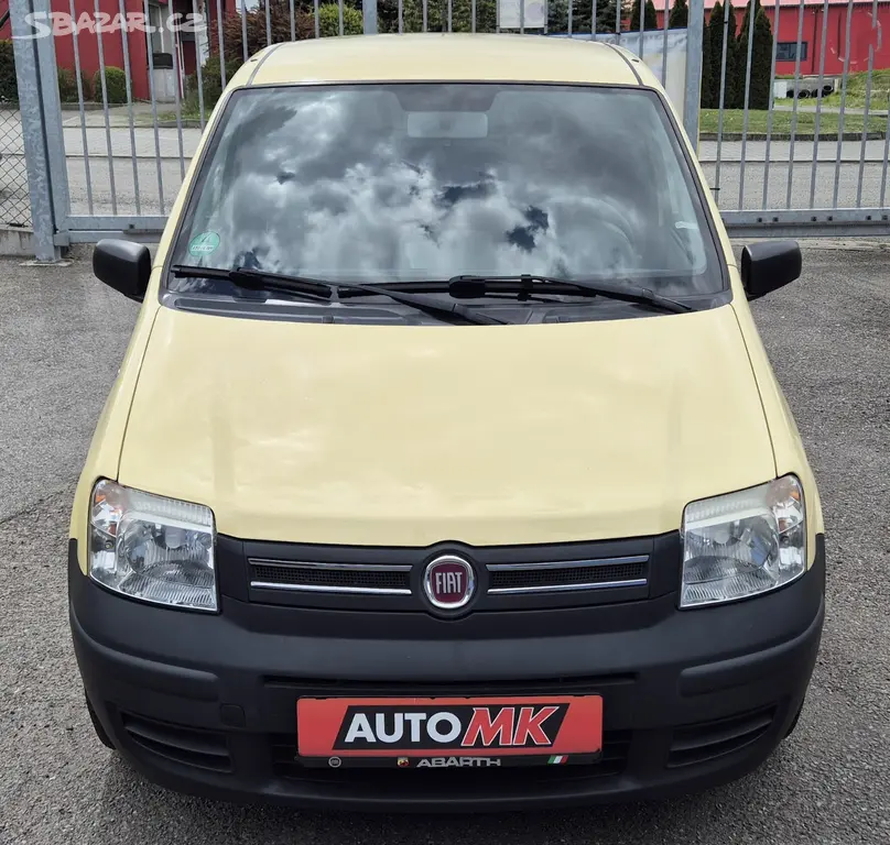 Fiat Panda 1.1 40KW 2majitel servisní kniha - fotka 2