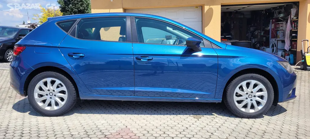 Seat Leon 1,2TSi 81kW benzín FuLLeD "Style" - fotka 4