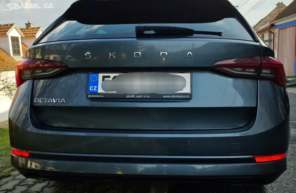 ŠKODA OCTAVIA 4 STYLE TAŽNÉ - fotka 4