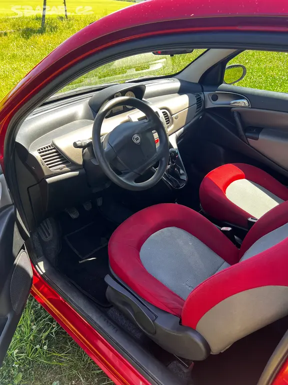Lancia Ypsilon 1.3 JTD 51 kW 2004, STK 10/26 - fotka 6