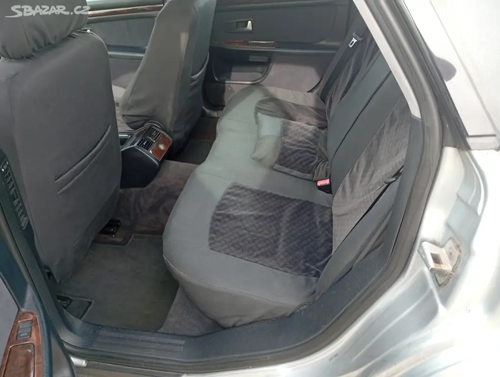 Audi A8 - fotka 5