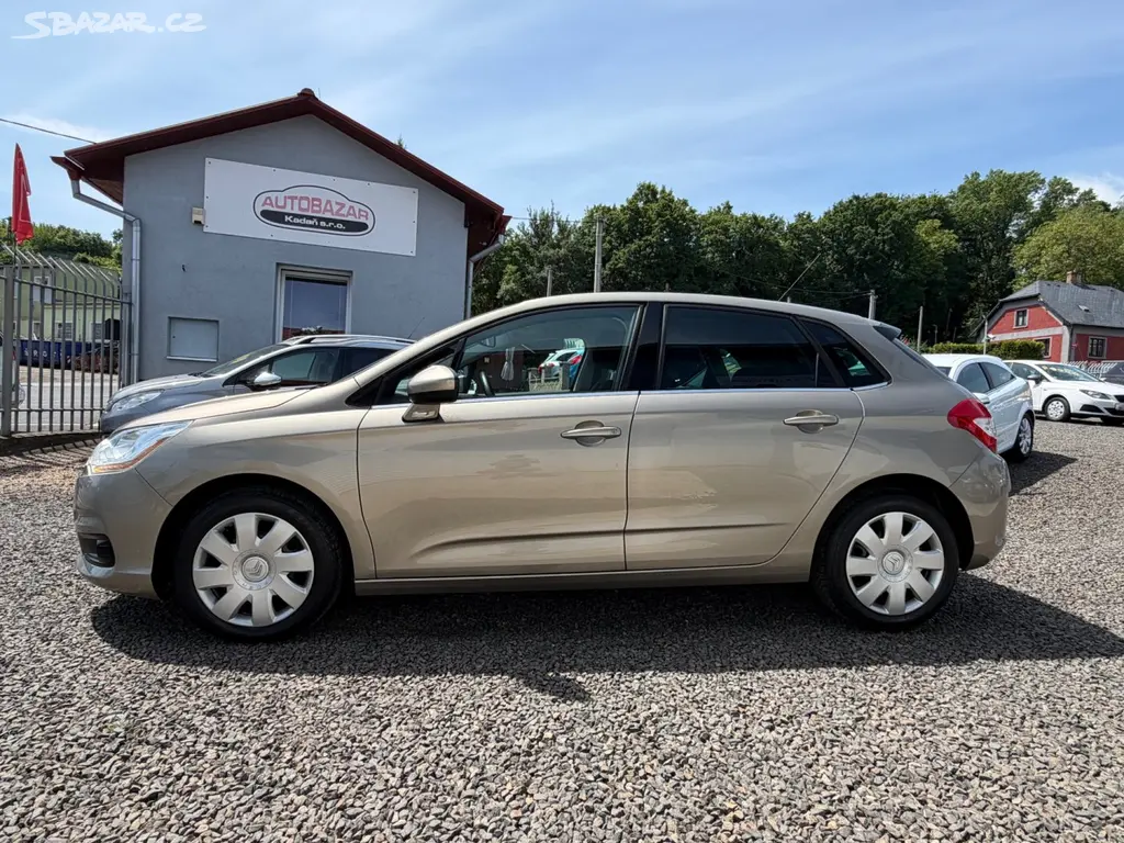 Citroën C4, 1,6 88kW, SERVISKA - fotka 2