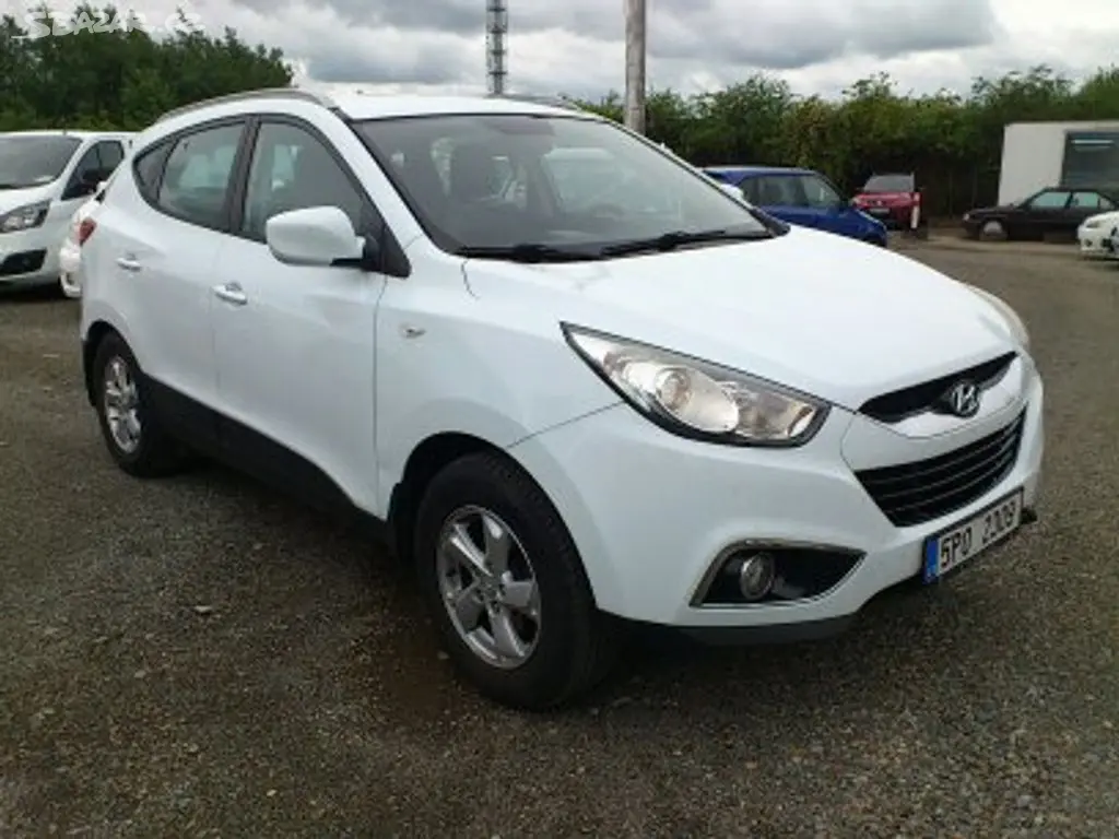 Hyundai ix35, ix35, 1.7 CRDi 85 Kw 6 kvalt - fotka 3