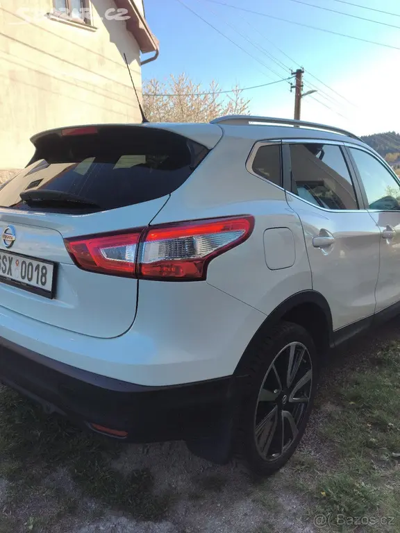 Nissan Qashqai 1,6 - fotka 4