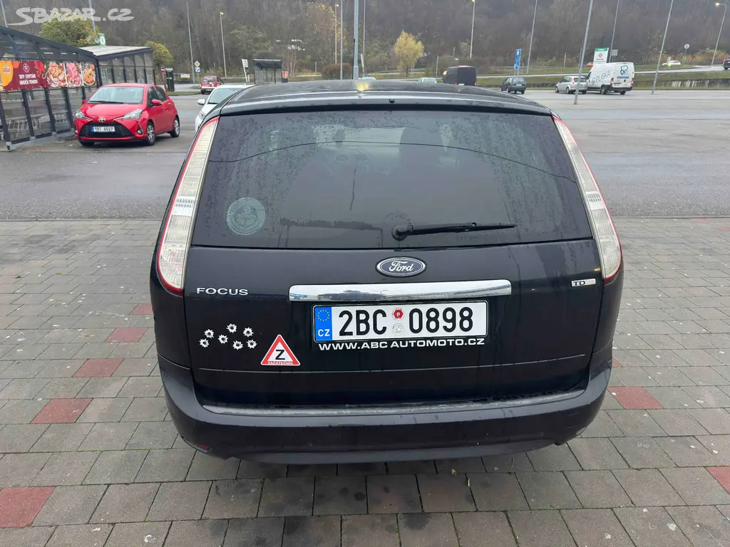 Ford Focus 1,6 TDCi - fotka 6
