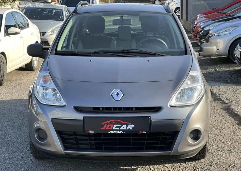 Renault Clio 1.2i 55kw ABS KOUPENO V ČR manuální - fotka 2