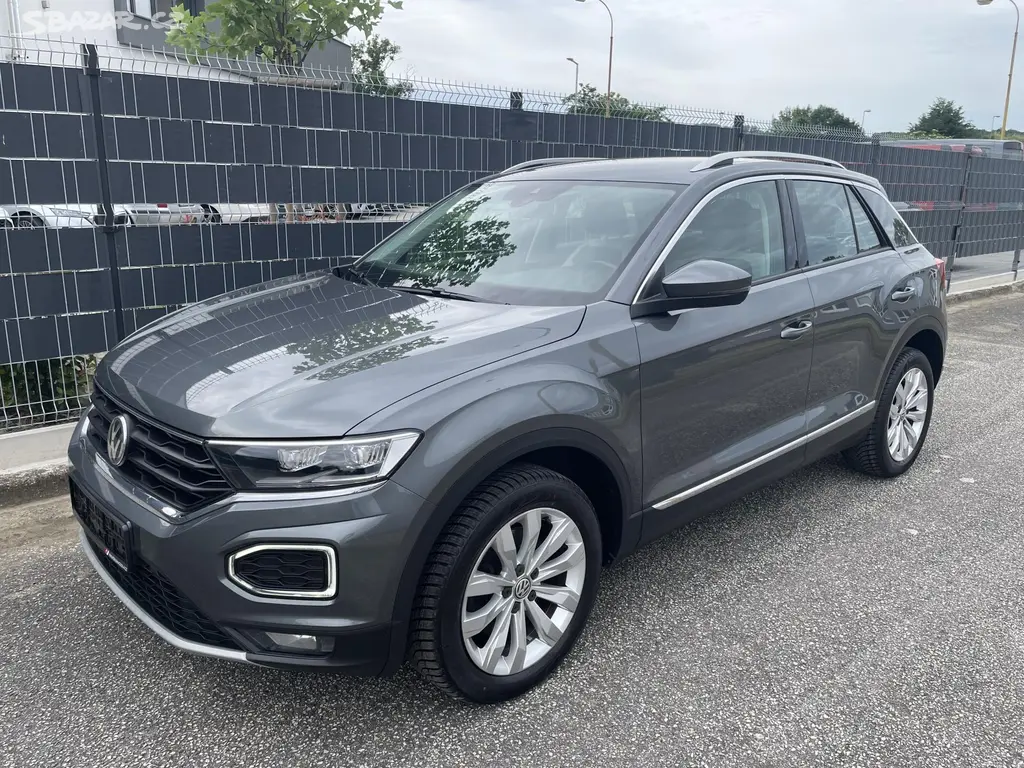 Volkswagen T-Roc, 2.0 TDI 110 kW DSG SPORT - fotka 2