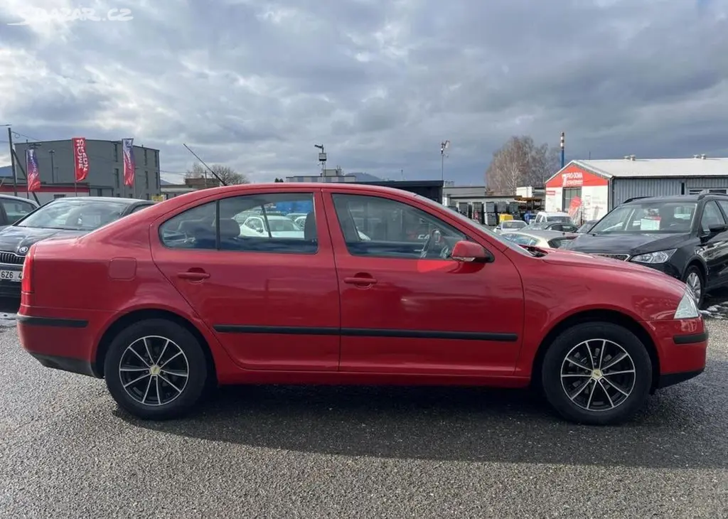 Škoda Octavia 1.9TDi 77kw KLIMA TEMPOMAT manuální - fotka 4