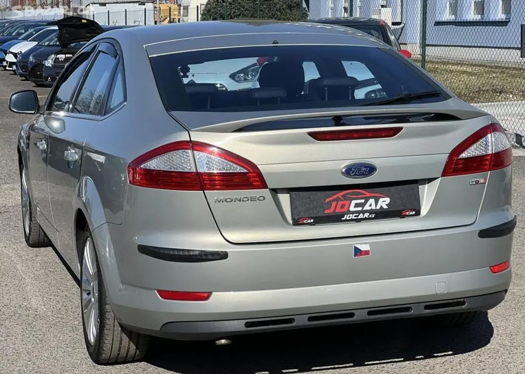 Ford Mondeo 2.0TDCi ALU KLIMA PŮVOD ČR manuální - fotka 5