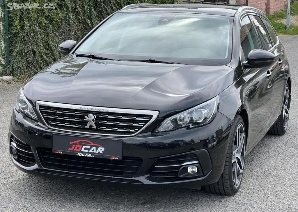 Peugeot 308 1.6HDi NAVI KLIMA TAŽNÉ ALU manuální