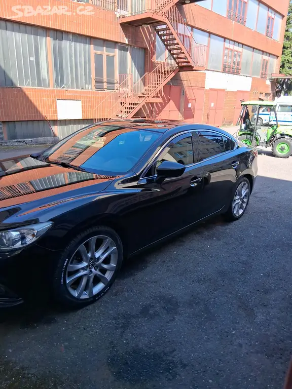 Mazda 6