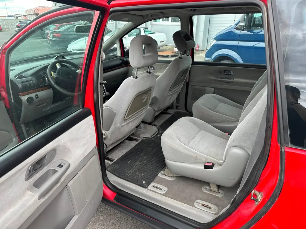 Ford Galaxy 1.9 TDi 85kW 2005 - fotka 5