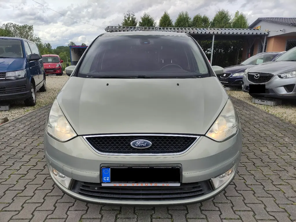 FORD GALAXY 2.0 TDCi 103KW GHIA,7-MÍST,ZÁVĚS,NAVI. - fotka 2