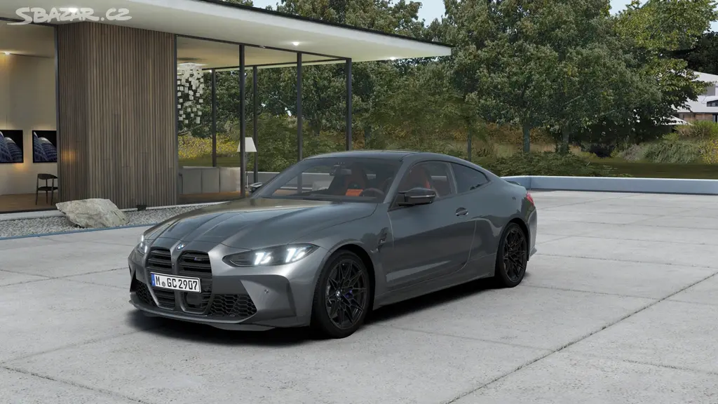 BMW M4, Competition