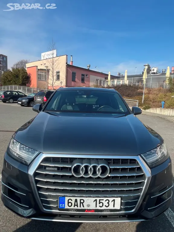 Audi Q7 - fotka 3