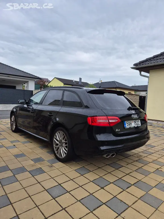 Audi A4 Avant B8 2.0TDI S-line TOP STAV, 119.000km - fotka 5