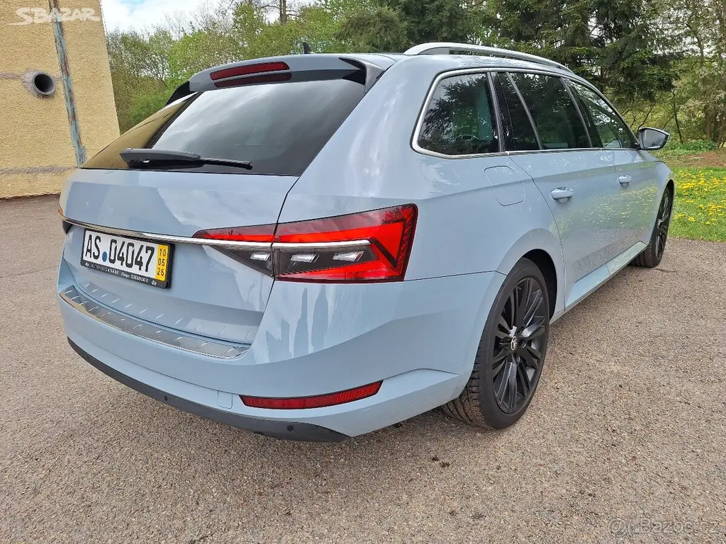 Škoda Superb 2.0 TDI DSG 1.majitel - fotka 5