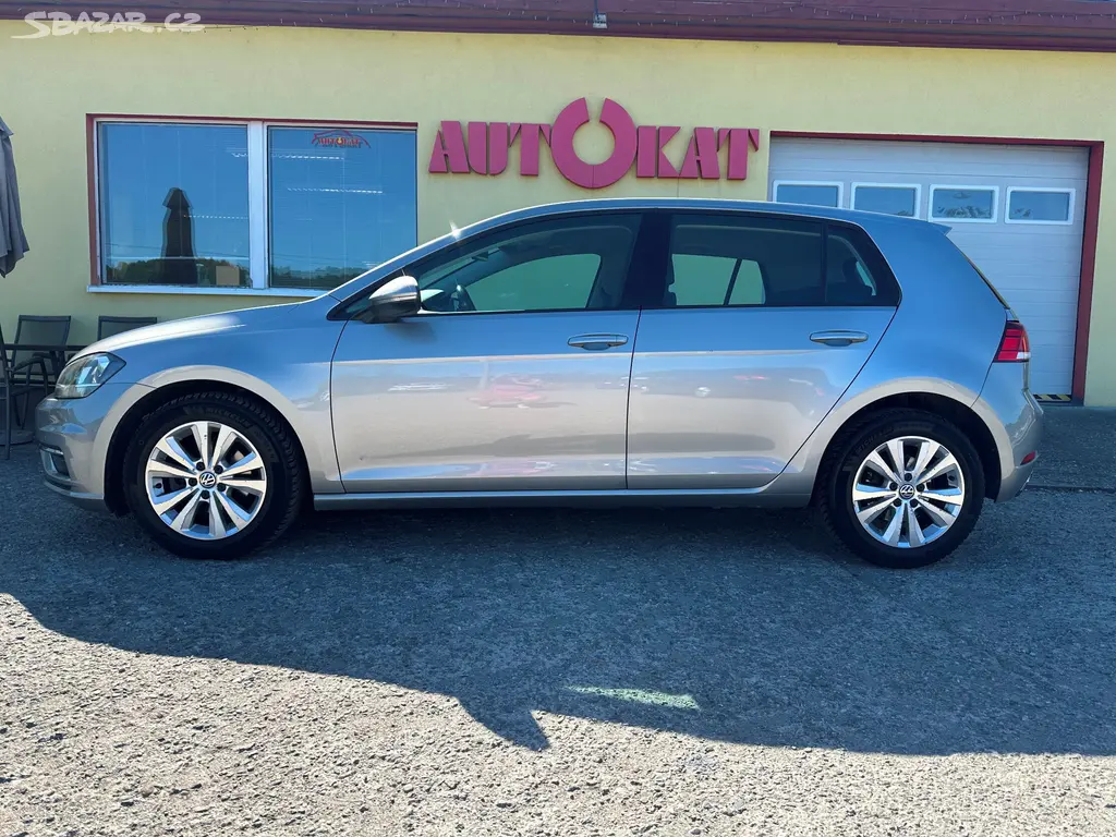 Volkswagen Golf 1.0TSi 85kW/1MAJ/Serv.knih/TOP - fotka 6