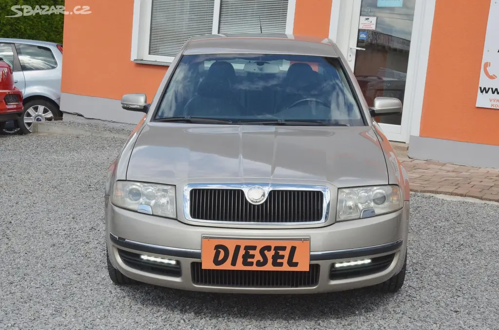 Škoda Superb, 2.5 TDi V6 / ČR / STK 04/2028 - fotka 2