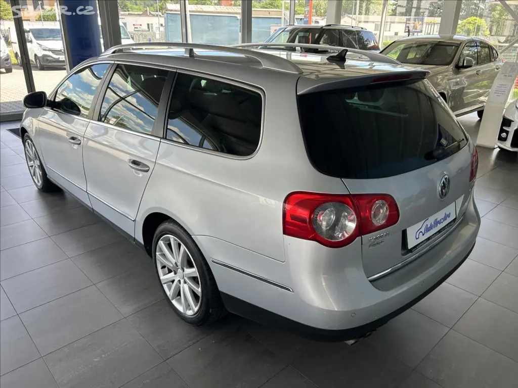 Volkswagen Passat, 2,0 TDI 103kW,4MOTION,CR - fotka 4