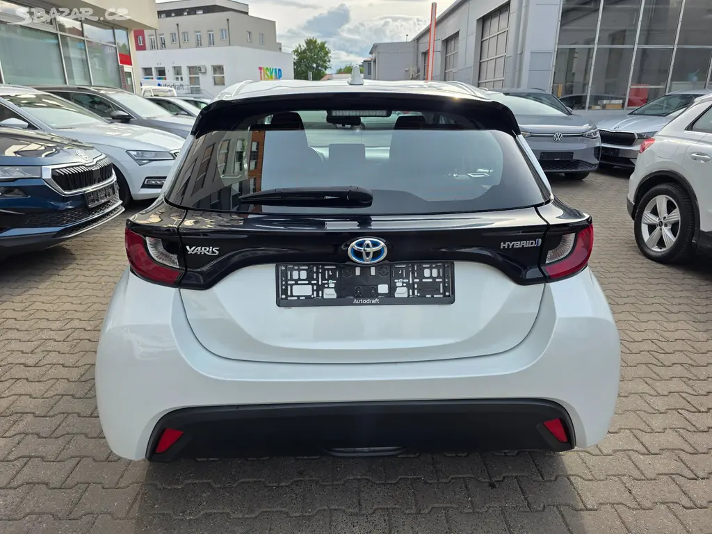 Toyota Yaris 1.5 HEV 116 COMFORT Hybrid - fotka 5