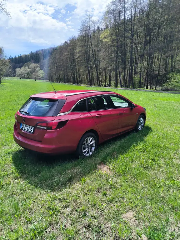 Opel Astra K Facelift TOP výbava Elegance 107kW - fotka 5