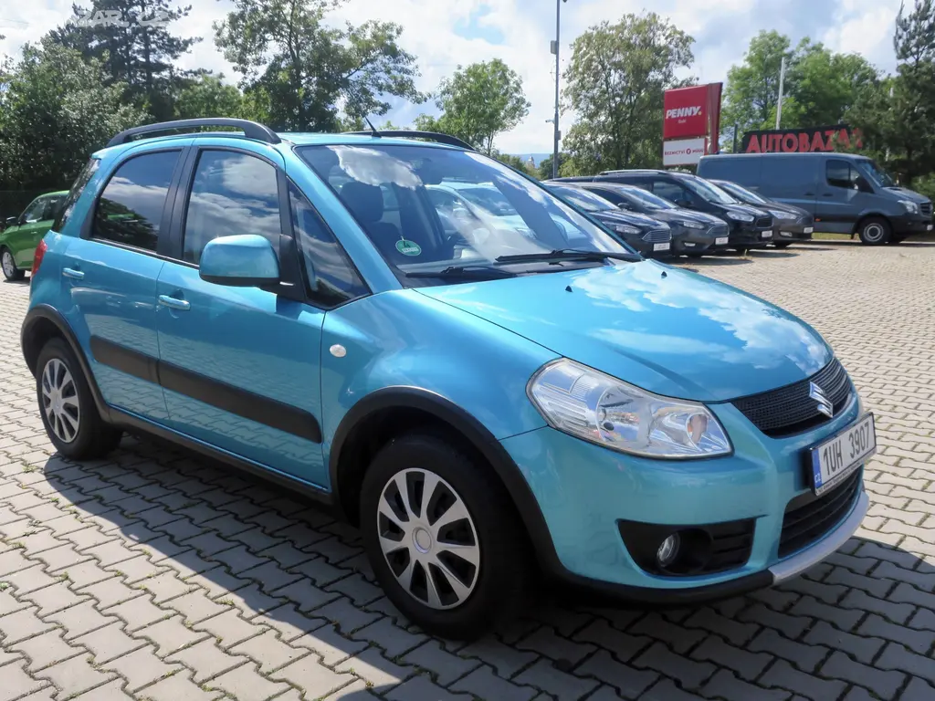 Suzuki SX4 1.6 VVTi 79 kW 4x2 - fotka 3