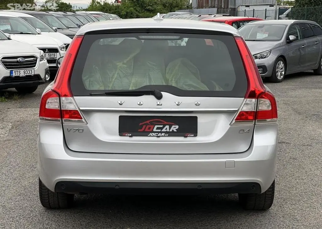 Volvo V70 2.0D D4 AUTOMAT KŮŽE KLIMA automatická - fotka 6