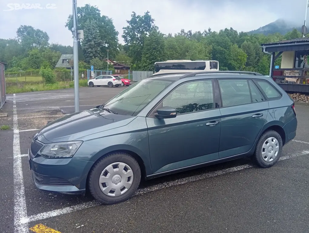 Škoda Fabia Kombi 1,0 TSI 70Kw TK do 6/2028 - fotka 2