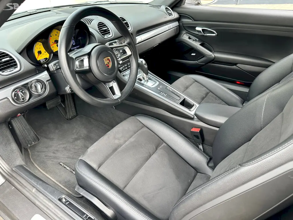 Porsche Cayman, 718 220kW - fotka 6