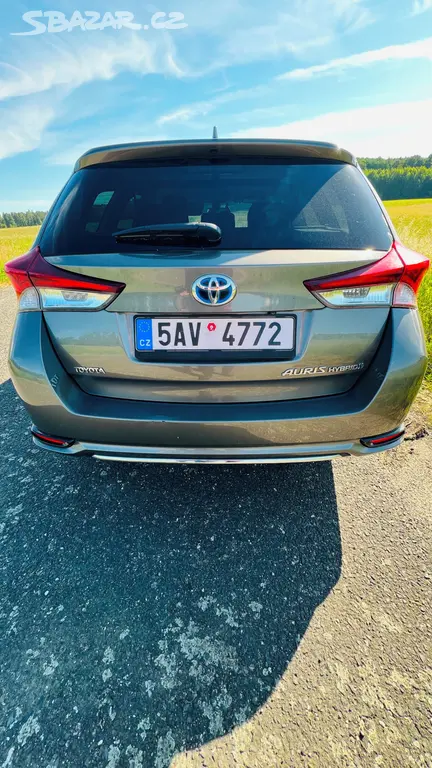 Toyota Auris - fotka 2