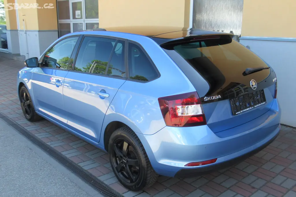 Škoda Rapid, 1.4TDI AUT.KLIMA PANORAM TAŽNÉ - fotka 2