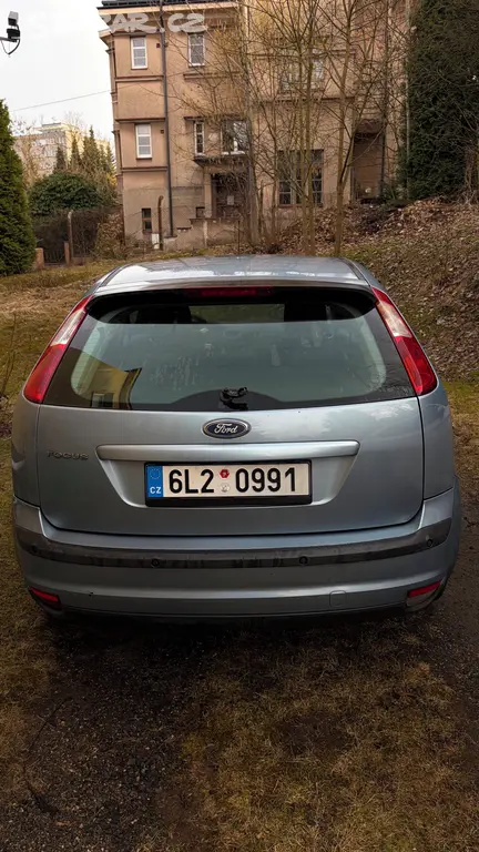 Ford Focus Mk2 hatchback