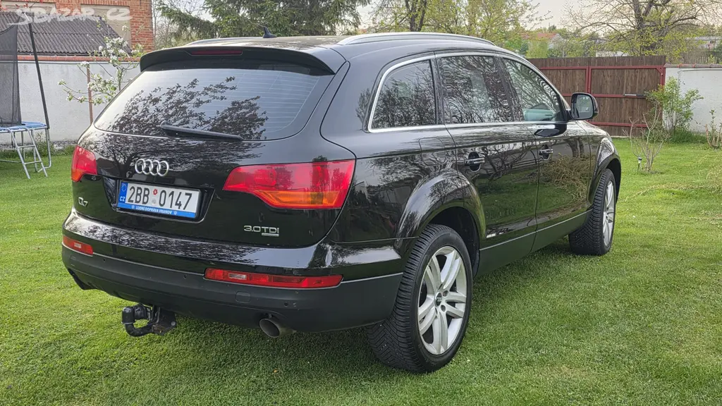 Audi Q7 , 2008, 176kw, 295000km - fotka 2