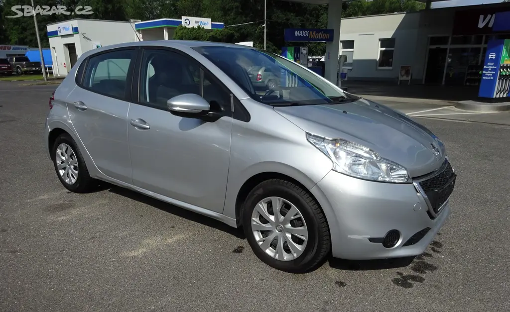 PEUGEOT 208 1,2 i, GARANCE KM, NOVÉ ROZVODY - fotka 3