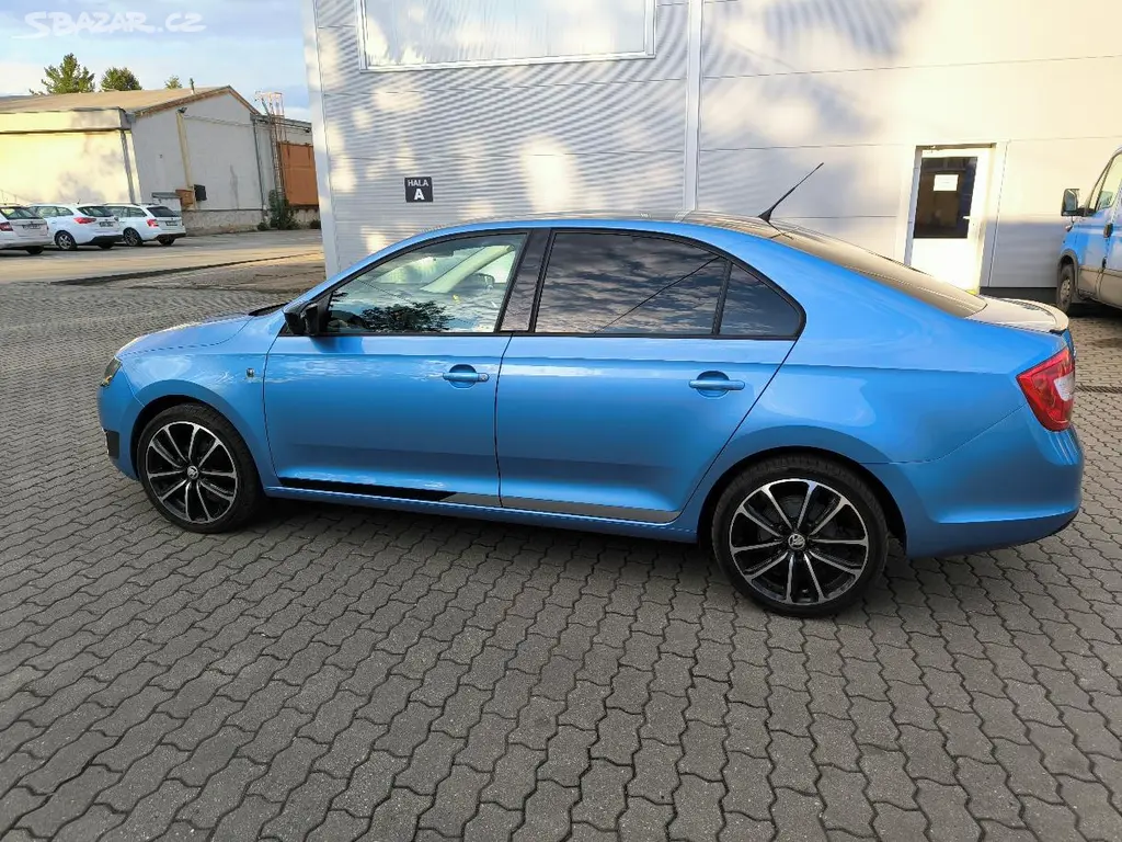 ŠKODA RAPID 1.2TSI 63KW NAJETO 54 TISÍC 2013/11 - fotka 2