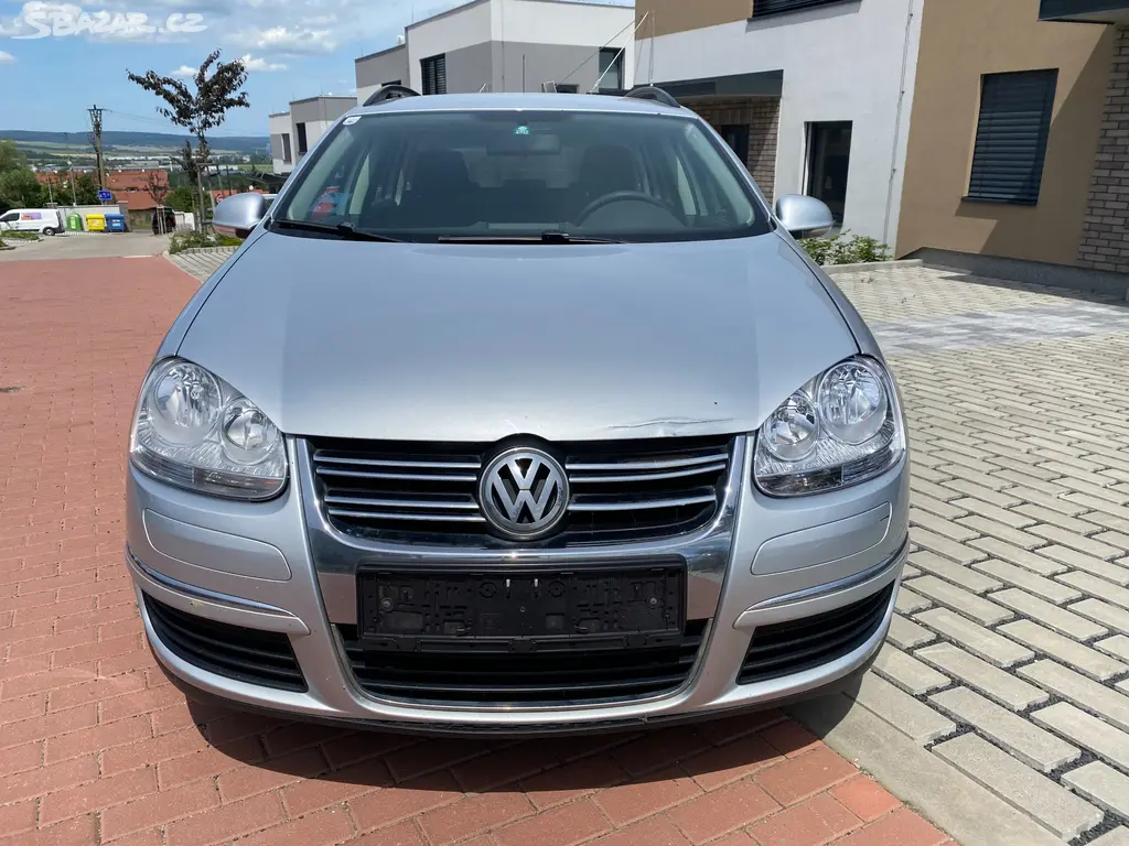 VW Golf combi 1.9 TDI, 77 kW, r. 6/2007, nová STK - fotka 4