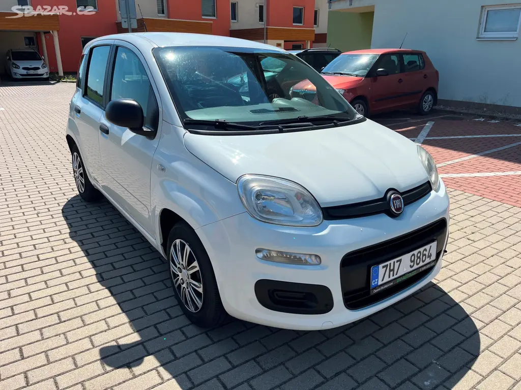 Fiat Panda 1.2 51kW,servisní knížka, klima, kola - fotka 2