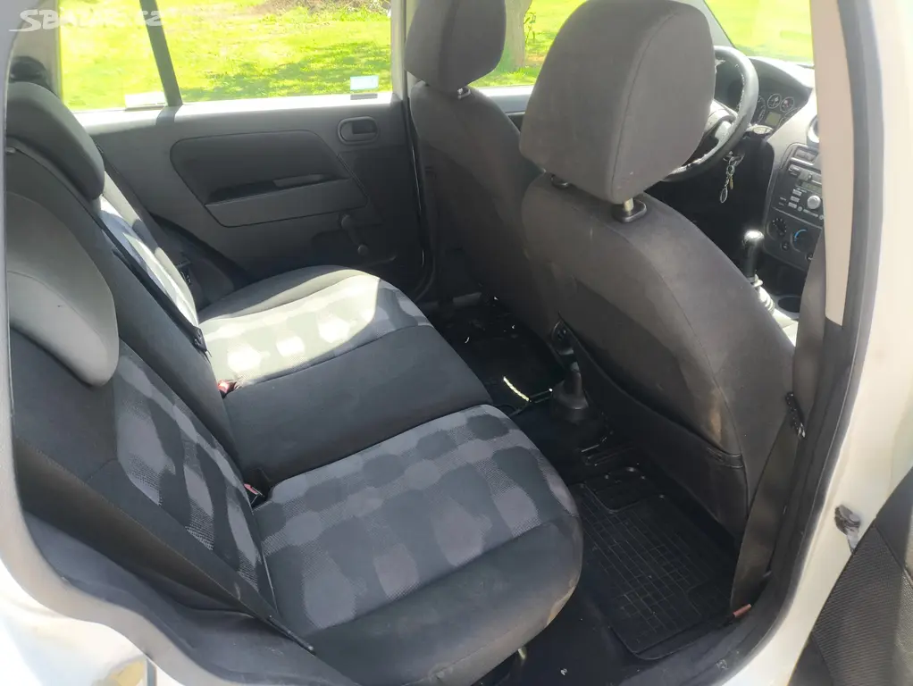 Ford fusion 1,2 - fotka 6