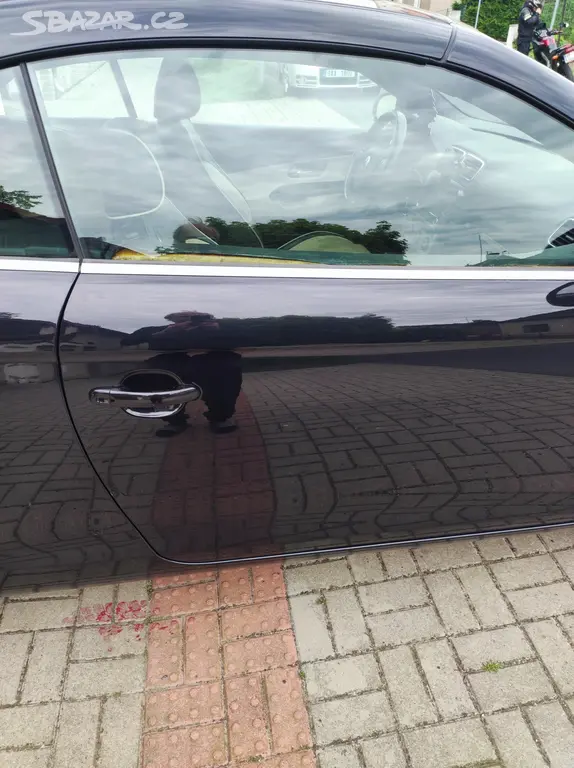 W EOS Kabriolet osobní auto - fotka 5