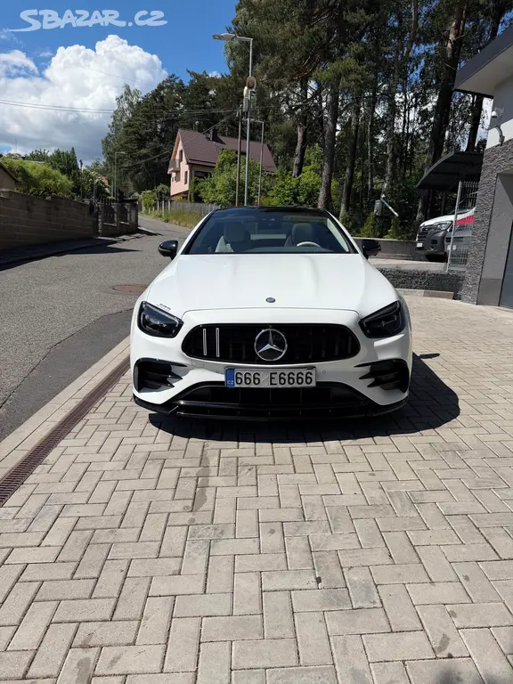 Mercedes E400D coupe 4M TOP - fotka 3