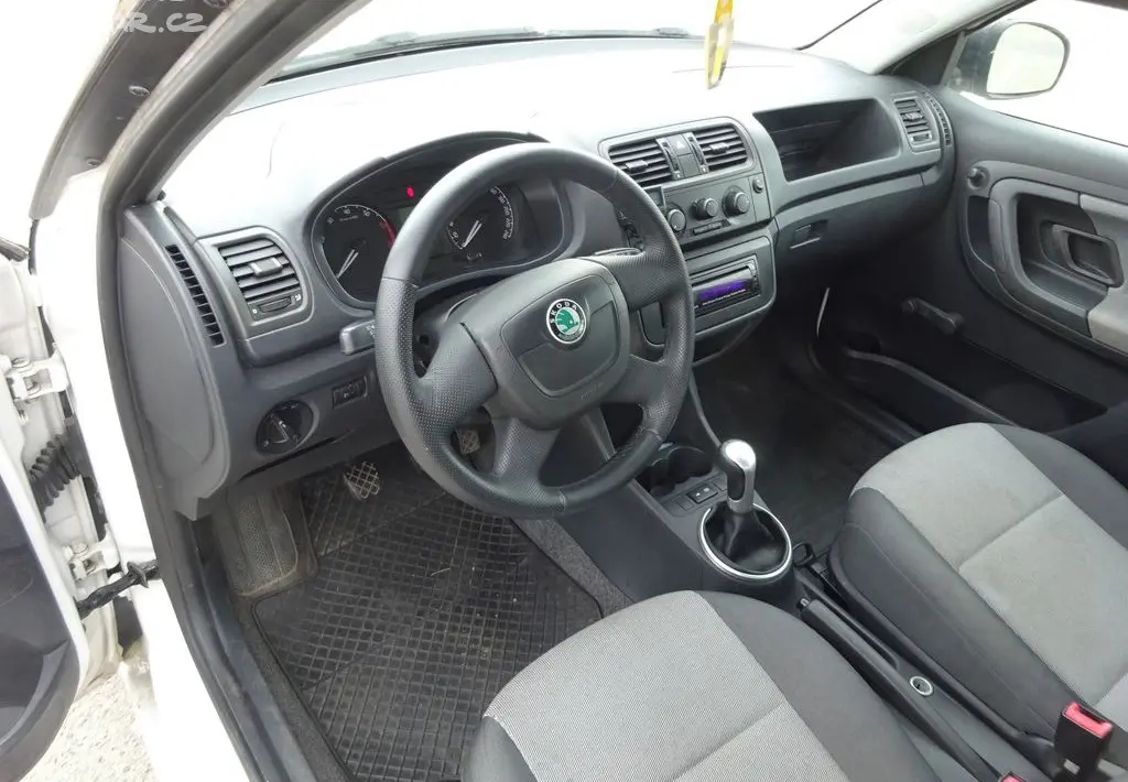 Škoda Fabia 1.4i Combi r.v.2010 (63 KW) STK 1/2028 - fotka 5