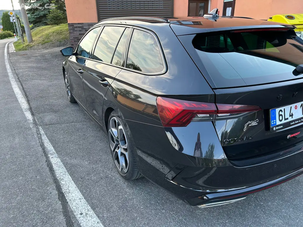 Škoda Octavia RS 2.0TDi,147kW,DSG,4x4, TOP STAV - fotka 6