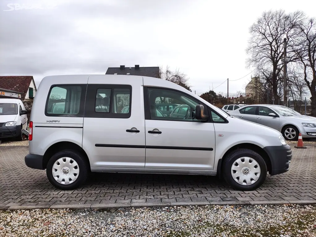 VOLKSWAGEN CADDY 1.9 TDi 77KW,LIFE,KLIMA,EL.OKNA - fotka 6