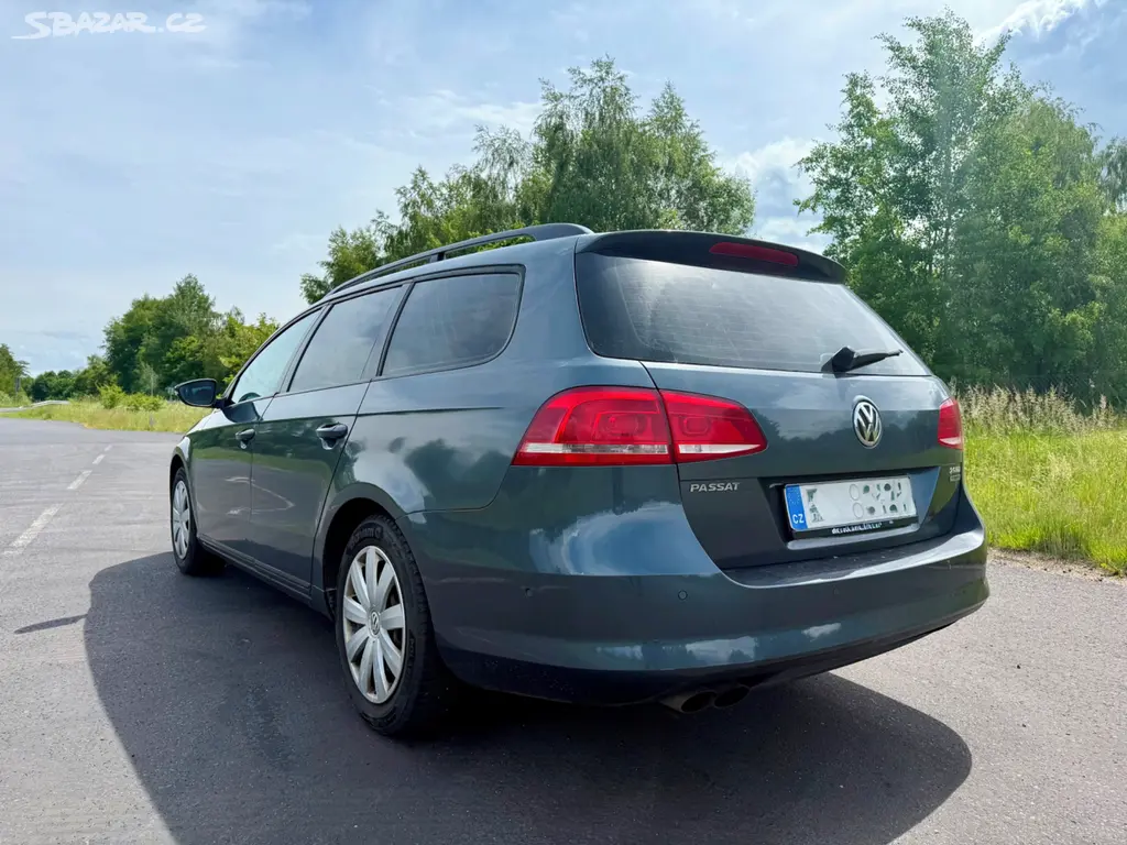Volkswagen Passat B7 Variant TDI - fotka 3
